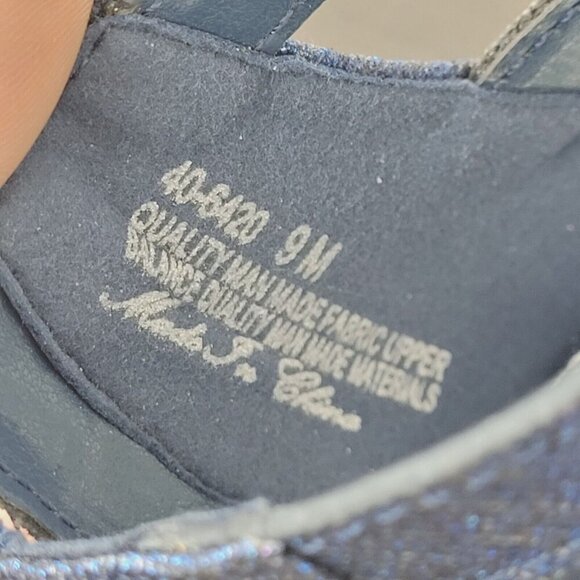 NEW Easy Street Flattery Women's 9 Navy Glitter Strappy Heels - Picture 10 of 11